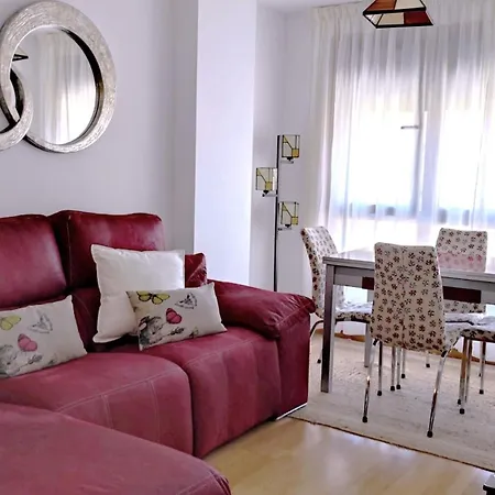 Apartment En 4 Centrico Con Parking Ribeira